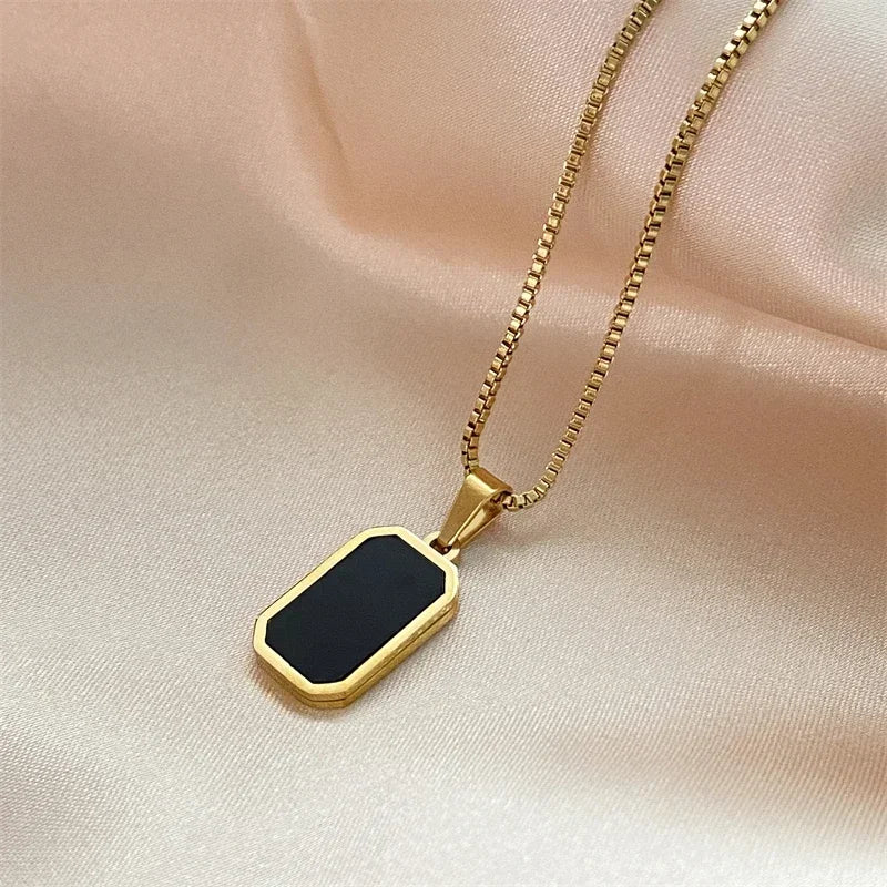 Timeless Minimalist Pendant Necklace™